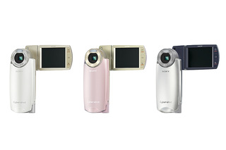 ソニー、2.5型の回転液晶で自分撮りや動画撮影も可能な「サイバーショット DSC-M2」 画像