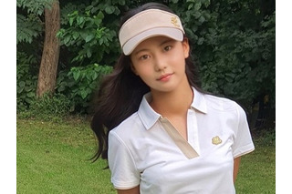 本当に18歳?女優の母を持つ美しき韓国ゴルファーがプロ転向 TWICE事務所も惚れたビジュアルで話題 画像