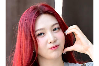 Red Velvet・ジョイ、へそ出しトップスで愛らしい魅力を放つ!夏らしい新ALティザー公開 画像