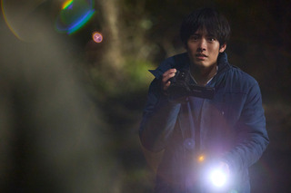 赤楚衛二、心霊スポットで誕生日迎える!映画『近畿地方のある場所について』メイキング特別映像公開 画像