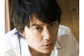 「妻子持ちでジェントルなイメージだったのに…」福山雅治のフジ“不適切会合”報道に韓国ファンも衝撃 画像