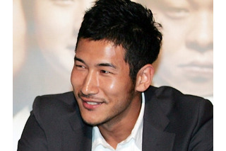 打ち上げ帰りにバイク事故、27歳の若さで…人気ドラマ出演の韓国俳優がこの世を去って17年 画像
