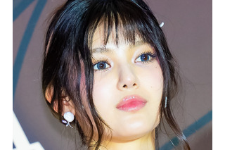 表舞台から“消えた”NewJeans、ダニエルの近況明らかに 人気俳優と笑顔で早朝ランニング【PHOTO】 画像
