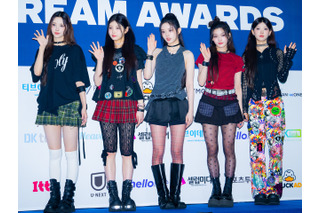ILLIT、音楽授賞式「K-WORLD DREAM AWARDS」で“2冠”達成！GLLITへ感謝を伝える 画像