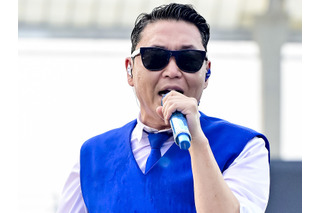睡眠薬“代理受領”疑惑の『江南スタイル』PSY、韓国警察が近く召喚へ「取り調べる予定」 画像
