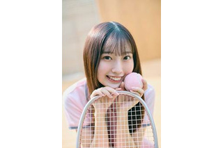 日向坂46・大田美月、ミニスカ×テニスウェアの可愛すぎるカットを公開! 画像