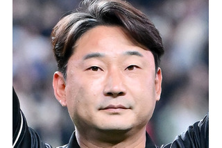 日韓W杯4強戦士の“悪童”元Jリーガー、ネット発の離婚デマに激怒!モデル妻も憤り「保護者から誤解された…」 画像