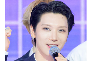 NCT・テン、イタリアで過ごす夜は映画のよう…タンクトップから見せた腕のタトゥー「見惚れた」【PHOTO】 画像