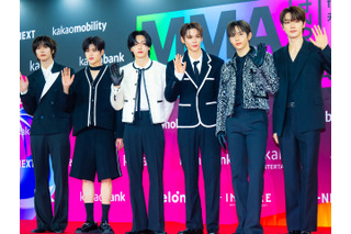 RIIZE、韓国の大手カフェチェーンとコラボグッズ発売決定!50人参加のサイン会で初公開 画像