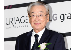 「週に5回はやれ」の結婚式スピーチも今では…現役最高齢の韓国俳優（90）、健康が回復していない近況 画像