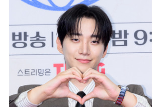 視聴率15%を超えたら地下鉄で…2PM・ジュノ、『テプン商事』で新境地 作品ごとに異なる顔を見せる 画像