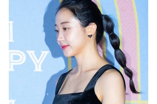 女性版・東方神起で活動の38歳女優、“お尻の記憶喪失”を告白…どんな病気？「歩くときにゆらゆら揺れる」 画像