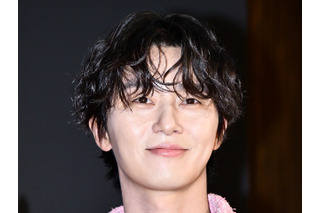 俳優パク・ソジュン、共演女優をおんぶした優しい表情にときめく…新ドラマのティザーポスター公開 画像