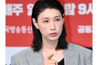 日本に負けたら「泳いで帰れ」発言もあったが…韓国で“バレー女帝”主演バラエティが大人気のワケ 画像