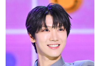 NCT・テン、ワインを片手に好青年の笑顔！台湾を楽しむ「子猫」のような姿が話題【PHOTO】 画像