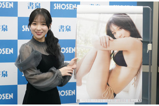 池本しおり、初カレンダーのお気に入りは黒ビキニカット「急いで普通の水着を着ました（笑）」 画像