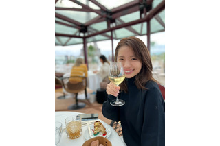 「沢山の念願が叶った、大満足な旅でした」大原優乃、パリ名所でのオフショ大公開！ 画像