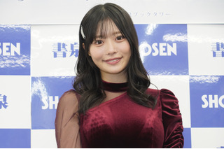 高鶴桃羽、新作カレンダーでバニー姿を初公開「お尻の尻尾がちゃんと見える」 画像