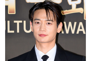 SHINee・ミンホ、新曲『TEMPO』で新たな魅力を発揮！色気漂う“新境地の感性”に注目 画像