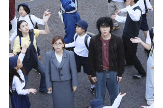 YOASOBIのボーカルと韓国ヒップホップを象徴するZICOによるコラボ曲　“意味深”なコンセプト写真を初公開 画像