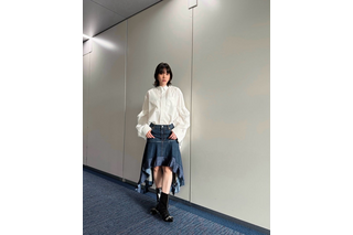 のん、久しぶりの日テレバラエティ出演！おしゃれなデニムスカート姿で『踊る！さんま御殿!!』クリスマスSP出演報告 画像