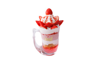 びっくりドンキー、“完熟いちご”デザートフェア開催！ジョッキに入った大ボリュームのパフェも登場 画像