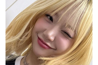 かつて日本のAV女優にデビューを勧められたことも　元K-POPアイドルがモビルスーツと2ショット【PHOTO】 画像