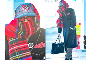 顔を覆ってもオーラ全開…BIGBANG・G-DRAGON、唯一無二のファッションセンスで空港に降臨 画像