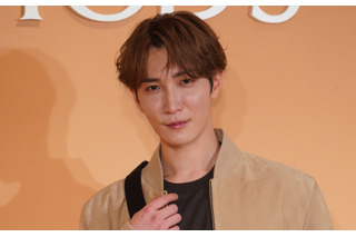 渡辺翔太がトッズ ブランド アンバサダーに就任、2026年の目標はライブ動員「100万人」！？ 画像