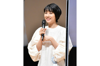 「どんどん綺麗いになる」松本穂香、“艶肌”ショット公開！美容誌『美的』より誌面カット公開 画像