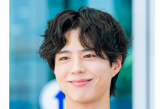 理容師資格を持つ俳優パク・ボゴム、合格率2割の美容師資格試験に挑戦「パーマが難しかった」 画像