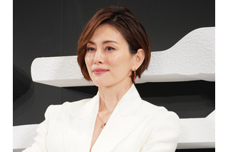 米倉涼子、不起訴処分後の“最新の姿”披露！主演映画のカウントダウン動画に登場 画像