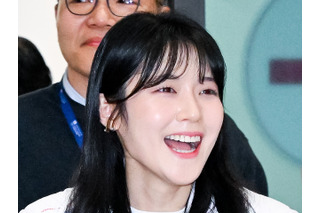 “メガネ先輩”不在でも日本が注目！カーリング女子、美貌の韓国人選手とは？双子で五輪出場中 画像