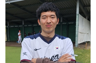 「日本野球より韓国野球のほうがおもしろい！」韓国代表を応援する“甲子園審判”の日本人ファンに密着 画像