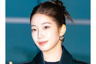 LE SSERAFIM・カズハ、“大人のお姉さん感”漂う自然体ショット公開「センスの塊」「美しすぎる」 画像
