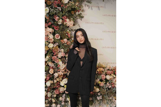 Kōki,、ランジェリー×ジャケットの華やかコーデで魅了！イタリア発下着ブランドのレセプションに登場 画像