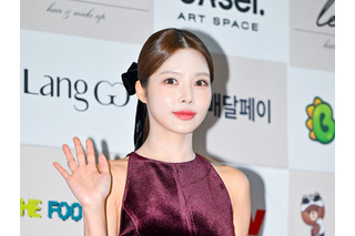 「ジェニー結婚」のニュースで驚かせた元アイドル…DIA出身イ・ソユルが結婚式を報告 画像