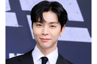 “WBC始球式”も話題に！NCT・ジャニー、日本でのエモSHOTに反響「完全に彼氏」「京浜東北線だ」 画像