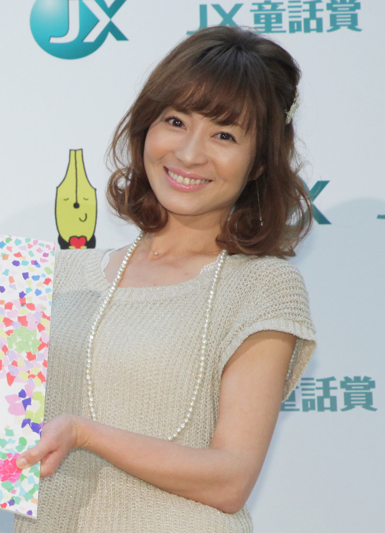 膨らみかけのオッパイ 新山千春、結婚パーティーで巨人軍選手からもらった祝儀の金額明かす……中居正広は苦笑い | RBB TODAY