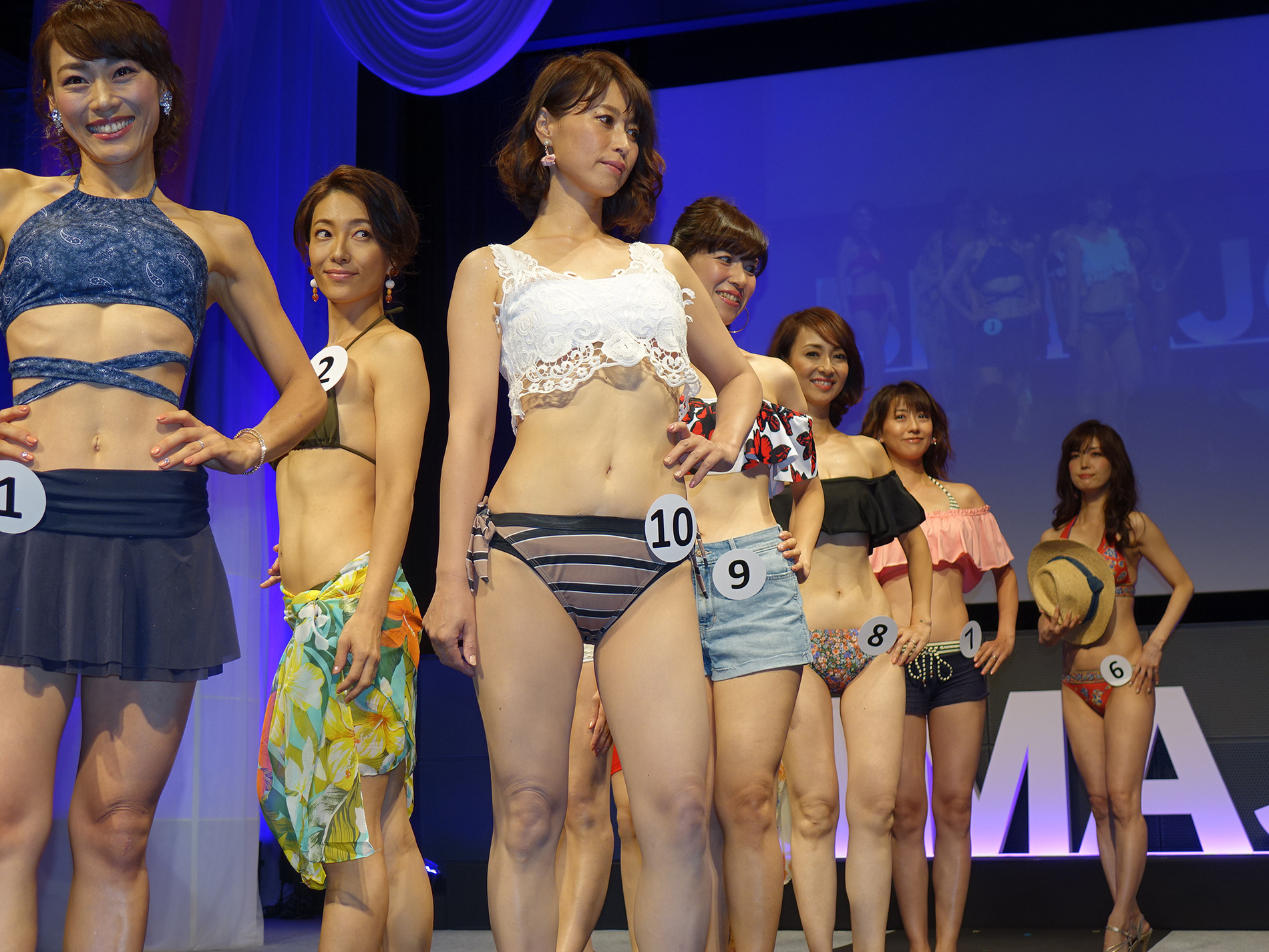 美魔女 セクシー 