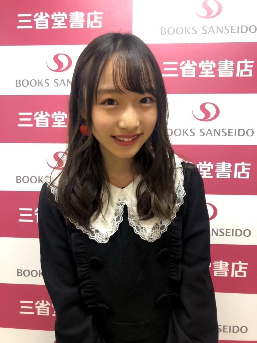 内田珠鈴、自身初のカレンダー発売に喜びの一句 | RBB TODAY
