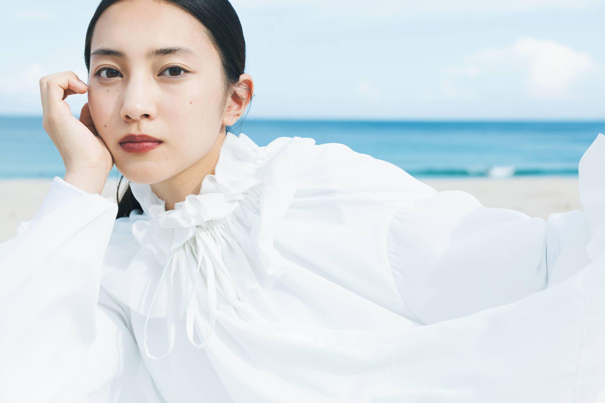 久保田紗友、ファースト写真集発売決定に「願いをこんなにも早く