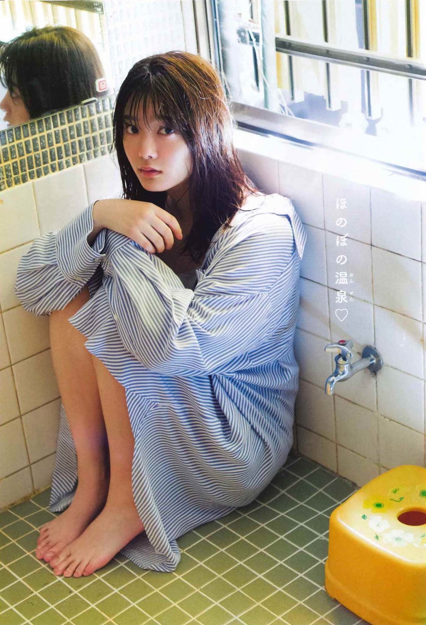 欅坂46 田村保乃が初のソロ表紙 温泉グラビア 改名直前のメモリアル Rbb Today 欅坂46 田村保乃が初のソロ表紙 温泉グラビア 改名直前のメモリアル Rbb Today