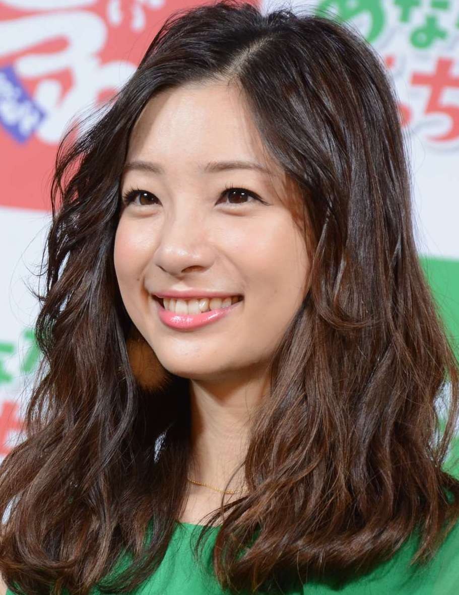 足立梨花 デビュー 足立梨花、デビュー15周年記念写真集の色気たっぷり新たな先行カット公開! | RBB TODAY