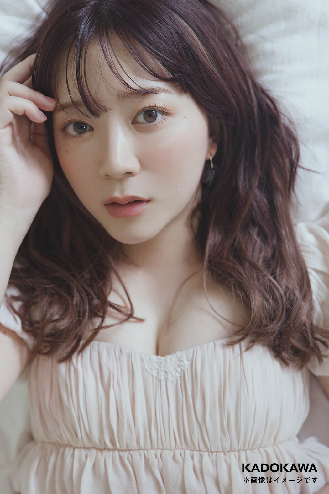 綾乃梓 バンドリ声優・伊藤彩沙、約3年ぶりに写真集発売決定！26歳等身大の表情を収めた一冊 | RBB TODAY