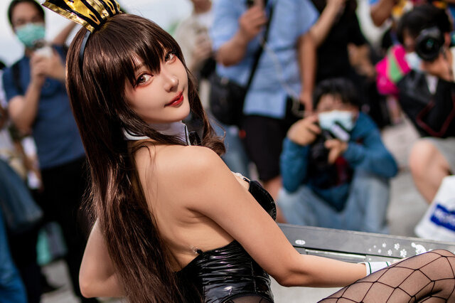 NIKKE』ノワールの美ボディが炸裂！バニーガール姿で挑発的な