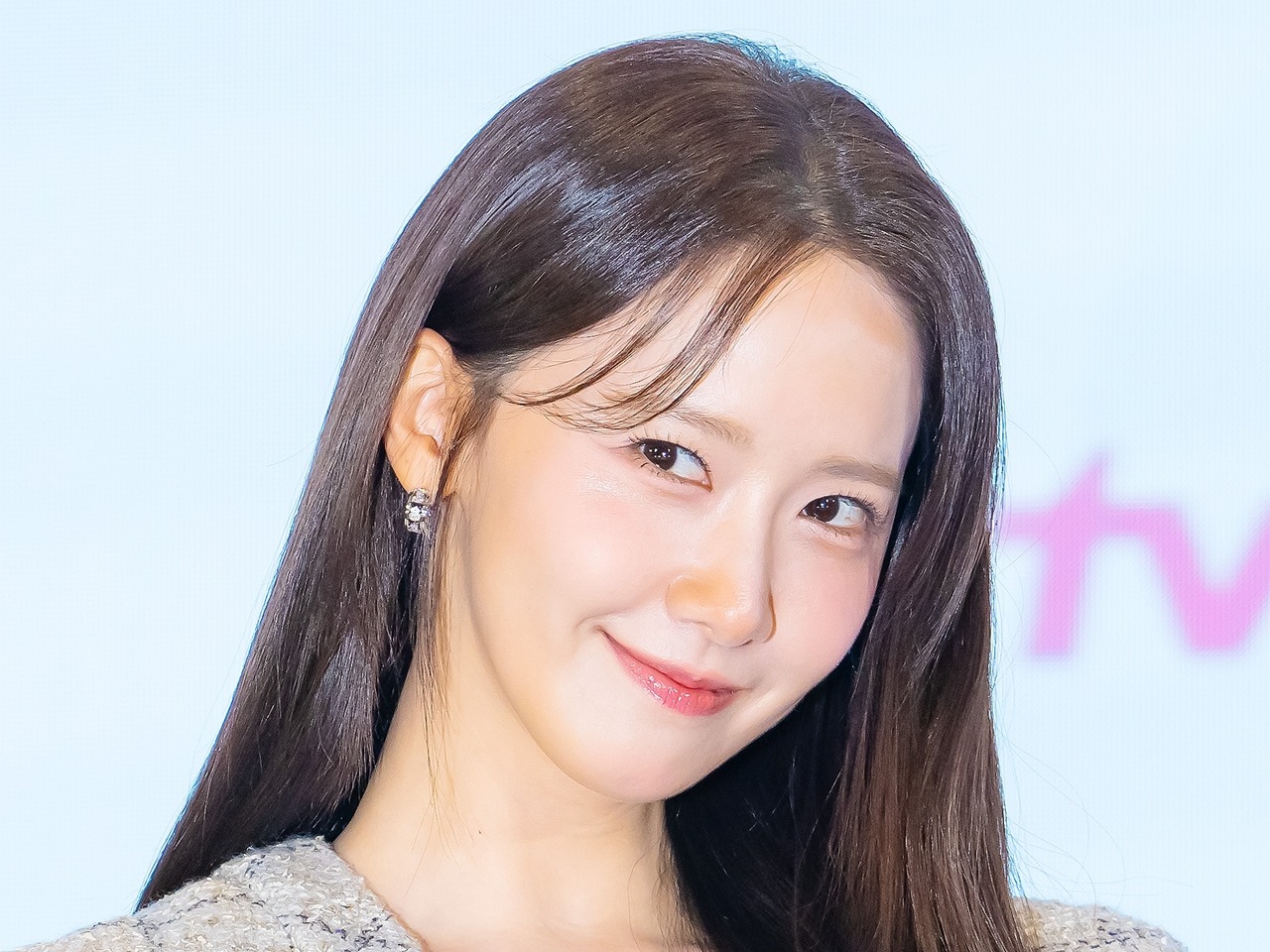 暴君のシェフ』主演ユナが可愛すぎる撮影オフカット公開、ヨンイ君も