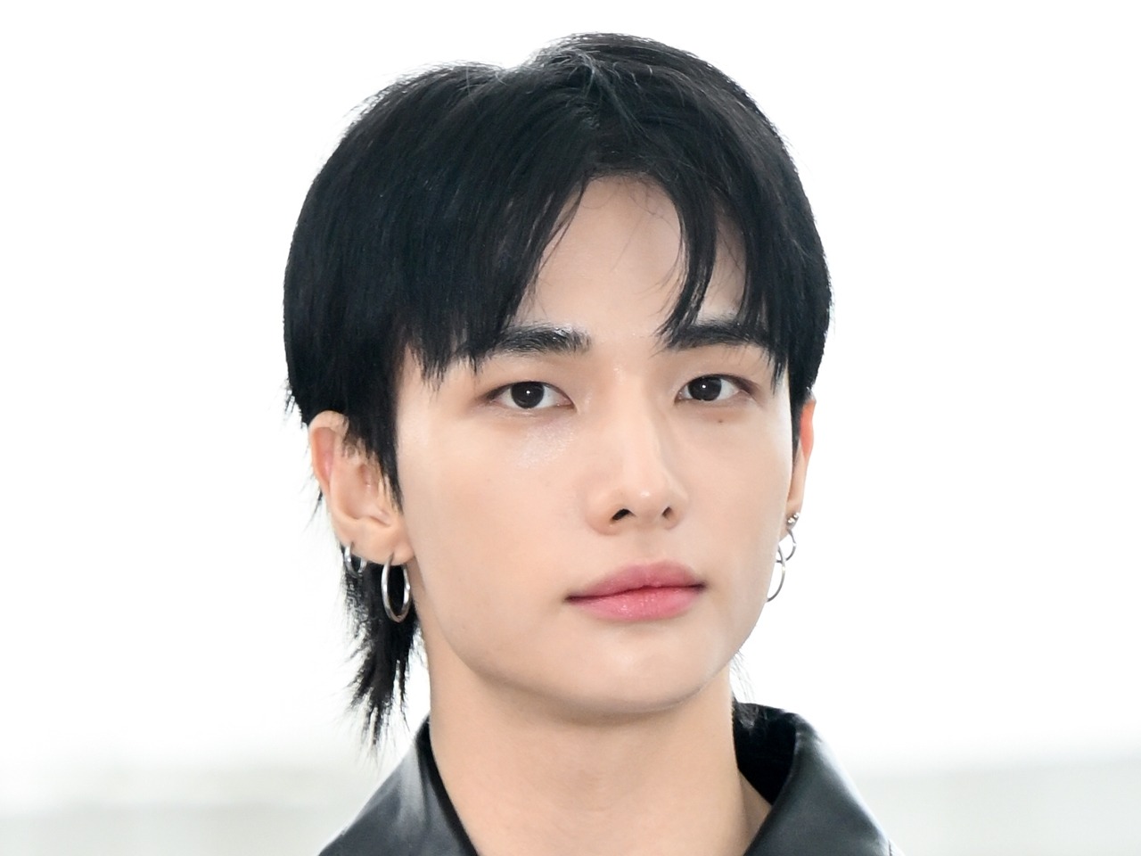 Stray Kids・ヒョンジン、オールバックで破壊力抜群の強烈な魅力を披露