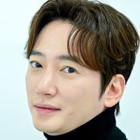 訃報伝えられた韓国俳優、誤認逮捕後の通話内容公開「同じ検査を5時間以上、費用も負担…呆れた」 画像
