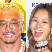 秋山成勲、妻SHIHOとすべて脱ぐ撮影に参加していた!?韓国のスターも絶句した大胆すぎる写真が話題